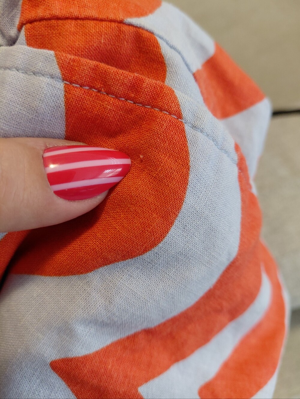 Marimekko Uniqlo Red and Light Blue Wave Print Midi Skirt - Picture 5 of 7